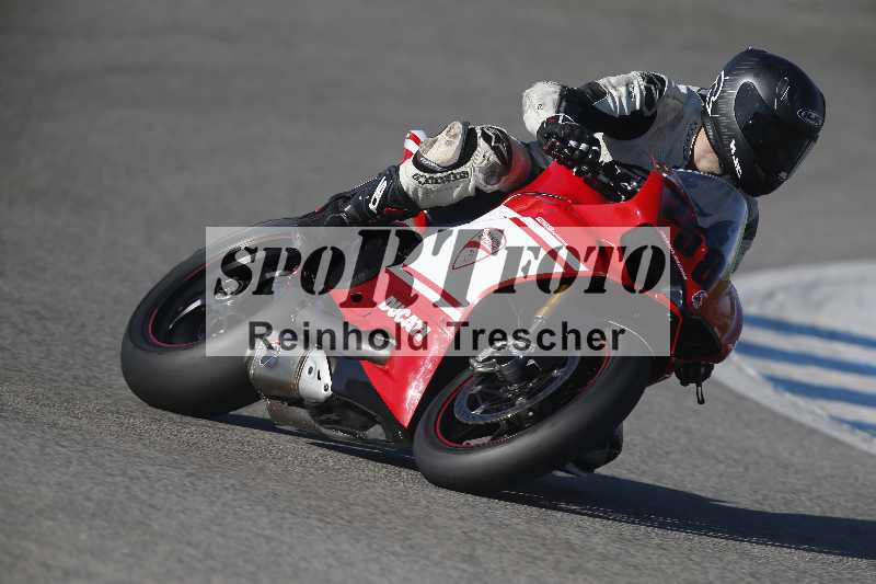 /Archiv-2024/01 26.-28.01.2024 Moto Center Thun Jerez/Gruppe gruen-green/258